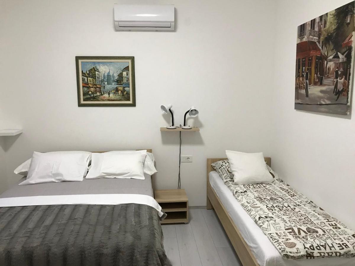 Leptir Hostel Zagreb Bagian luar foto