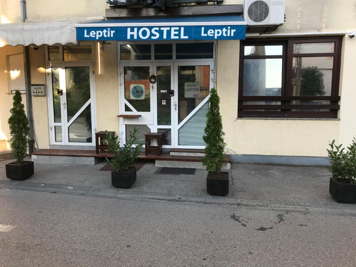 Leptir Hostel Zagreb Bagian luar foto